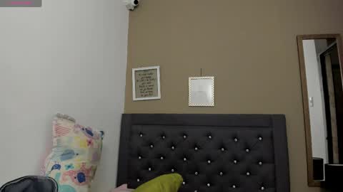 Snapshot of racheellgrayx chatting on 2, 6, 2026 Rachell Gray online show from 2, 6, 2026