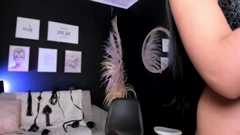 Snapshot of rachel_es chatting on 30, 5, 2026 RACHEL ES online show from 30, 5, 2026