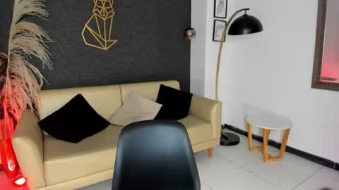 Snapshot of rachel_es chatting on 24, 7, 2026 RACHEL ES online show from 24, 7, 2026