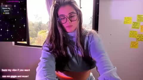 Snapshot of rachel_fo chatting on 16, 12, 2024 Rachel Foss online show from 16, 12, 2024