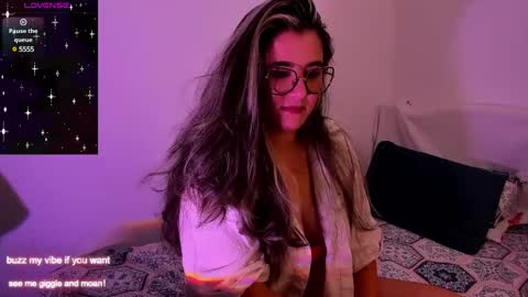 Snapshot of rachel_fo chatting on 18, 12, 2024 Rachel Foss online show from 18, 12, 2024