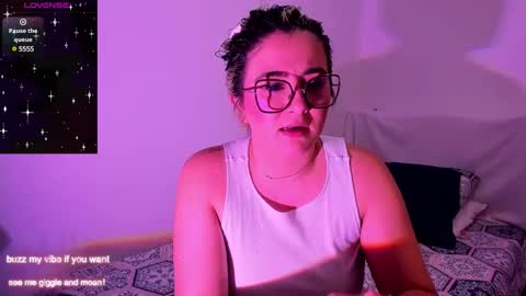 Snapshot of rachel_fo chatting on 21, 12, 2024 Rachel Foss online show from 21, 12, 2024