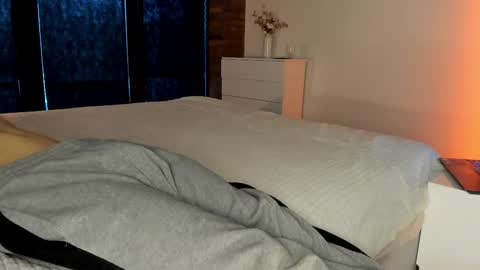 Sherryl online show from 20, 11, 2025