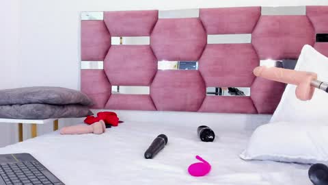  DALIANA  online show from 13, 1, 2025