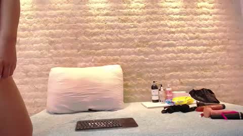  RACHEL online show from 1, 2, 2025