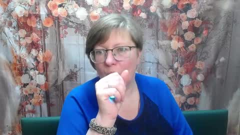 Snapshot of radachudna chatting on 13, 5, 2026 RadaChudna online show from 13, 5, 2026