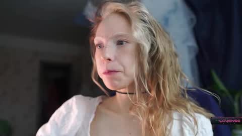 Snapshot of radiant_ada chatting on 4, 2, 2026 ada online show from 4, 2, 2026