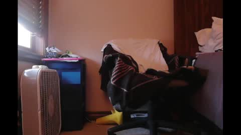 Lauren online show from 2, 1, 2025