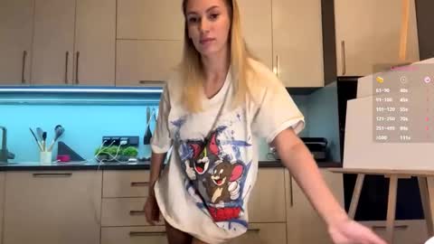 Mila online show from 2, 3, 2026