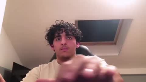 Snapshot of raes69 chatting on 18, 12, 2024 raes online show from 18, 12, 2024