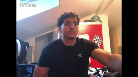 Snapshot of raes69 chatting on 18, 12, 2025 raes online show from 18, 12, 2025