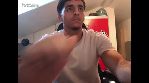 Snapshot of raes69 chatting on 19, 1, 2026 raes online show from 19, 1, 2026