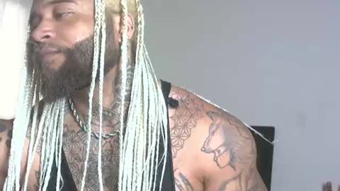 Snapshot of ragnarrock25 chatting on 25, 6, 2026 ragnar online show from 25, 6, 2026