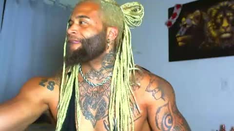 Snapshot of ragnarrock25 chatting on 5, 7, 2026 ragnar online show from 5, 7, 2026