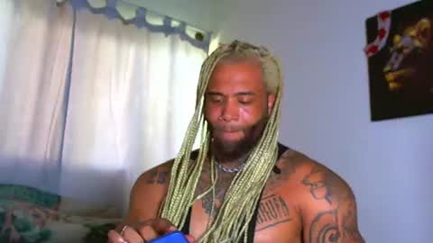Snapshot of ragnarrock25 chatting on 7, 7, 2026 ragnar online show from 7, 7, 2026