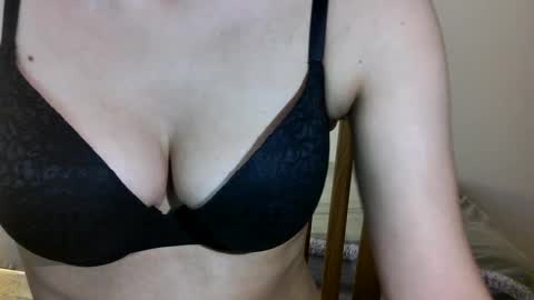 rahel_barbara online show from 3, 2, 2025