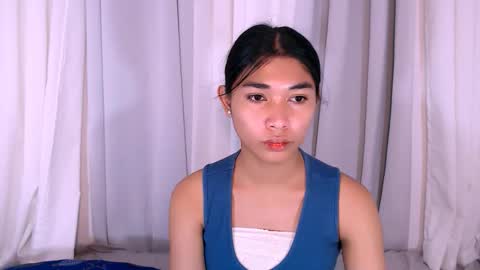 raindrizzle1706 online show from 3, 2, 2026