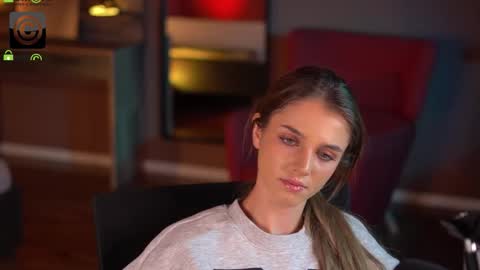 Raisa online show from 6, 10, 2025