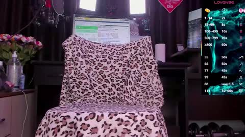 Laura online show from 16, 9, 2025