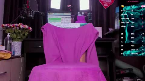 Laura online show from 29, 9, 2025