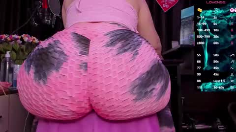 Laura online show from 8, 10, 2025