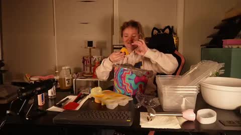 Rami online show from 5, 3, 2025