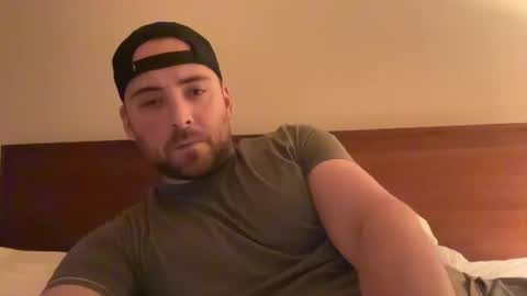 Snapshot of randomdude5950 chatting on 19, 2, 2025 randomdude5950 online show from 19, 2, 2025