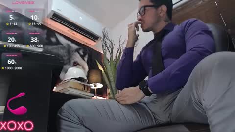 Snapshot of randylukehot chatting on 16, 12, 2025 randylukehot online show from 16, 12, 2025