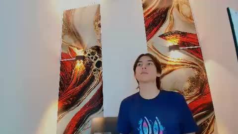 raphael_nyon1 online show from 12, 6, 2026