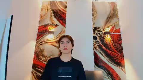 raphael_nyon1 online show from 17, 6, 2026