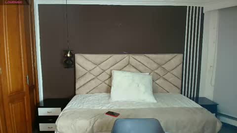 Snapshot of raqueljones_ chatting on 9, 2, 2025 Raquel online show from 9, 2, 2025