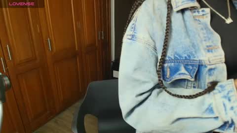 Snapshot of raqueljones_ chatting on 10, 10, 2025 Raquel online show from 10, 10, 2025