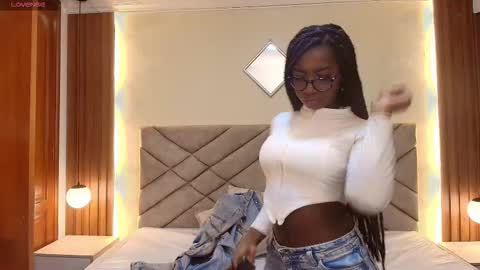 Snapshot of raqueljones_ chatting on 7, 2, 2026 Raquel online show from 7, 2, 2026