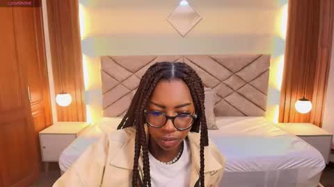 Snapshot of raqueljones_ chatting on 11, 2, 2026 Raquel online show from 11, 2, 2026