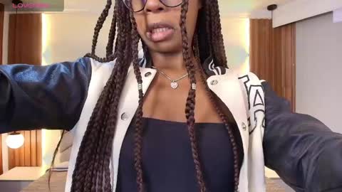 Raquel online show from 17, 4, 2026