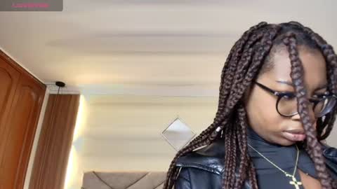 Snapshot of raqueljones_ chatting on 29, 6, 2026 Raquel online show from 29, 6, 2026