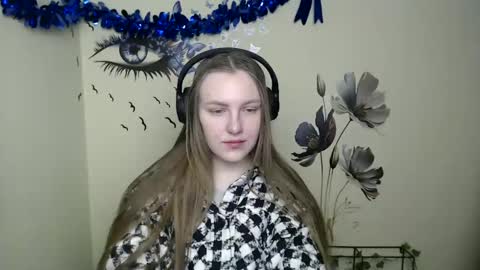 raspberry0101 online show from 7, 1, 2025