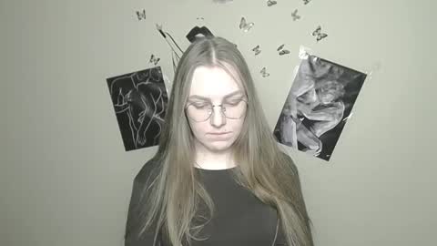 raspberry0101 online show from 30, 1, 2025