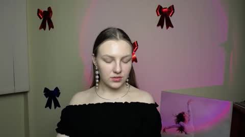 raspberry0101 online show from 10, 2, 2025