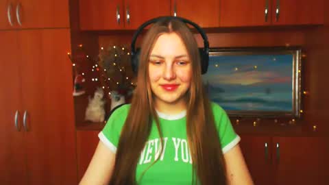 raspberry0101 online show from 4, 3, 2025