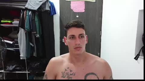 Snapshot of raul240335 chatting on 18, 5, 2026 Raul online show from 18, 5, 2026