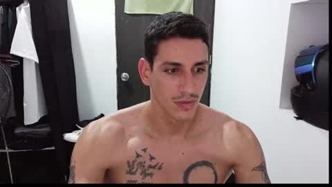 Snapshot of raul240335 chatting on 25, 6, 2026 Raul online show from 25, 6, 2026