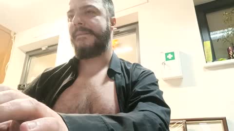 ravart43 online show from 2, 1, 2025