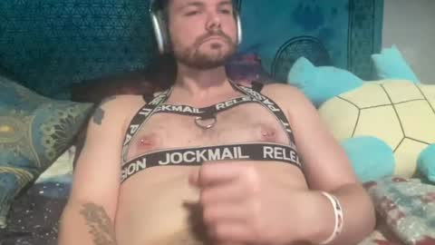 Snapshot of ravedaddy95 chatting on 21, 7, 2026 ravedaddy95 online show from 21, 7, 2026