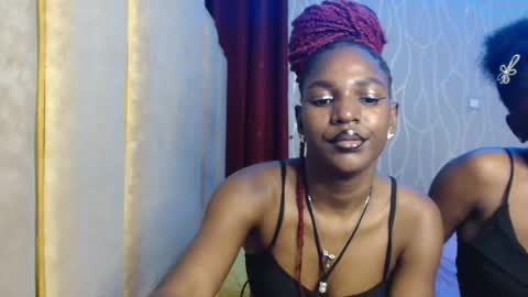 Snapshot of raven_luxe chatting on 14, 5, 2026 Raven online show from 14, 5, 2026
