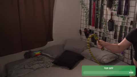 Snapshot of raven_risque chatting on 8, 12, 2024 Raven online show from 8, 12, 2024
