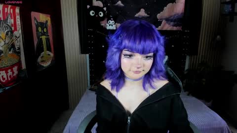 ravencollen online show from 7, 4, 2026