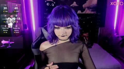 ravencollen online show from 10, 4, 2026