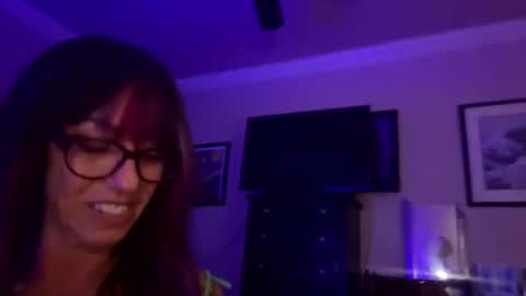 Snapshot of ravenoldschool11 chatting on 27, 10, 2025 Raven online show from 27, 10, 2025