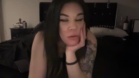 Raven Ray online show from 15, 2, 2026